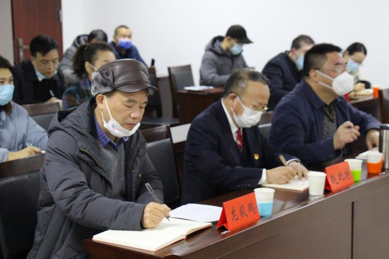 市檔案館、市委黨史研究室、市接待服務(wù)中心聯(lián)合舉行黨的二十大精神專題宣講會