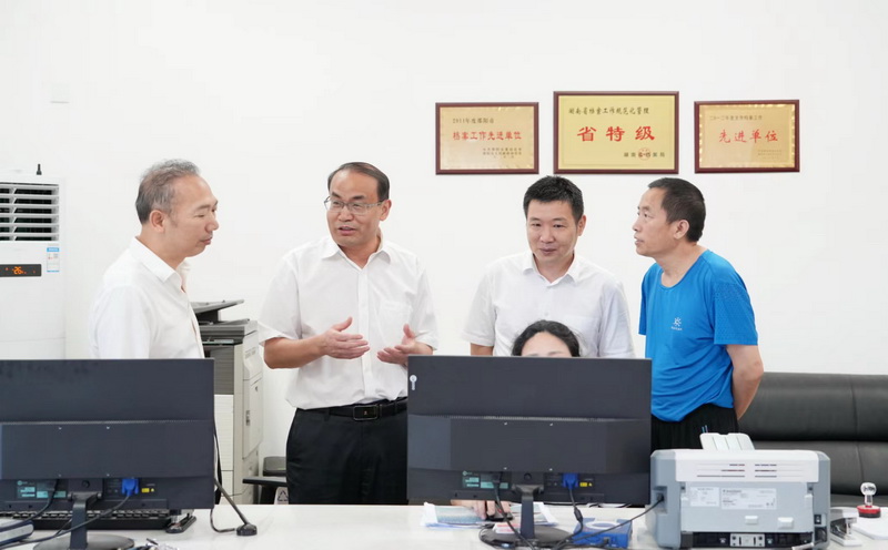 圖片新聞——檔案工作攝影